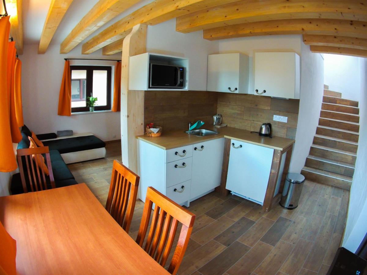 Apartmanovy Dum 13 Rodinny Apartment Sec